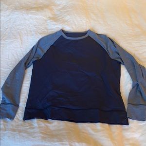 Men’s LuluLemon baseball t shirt size L